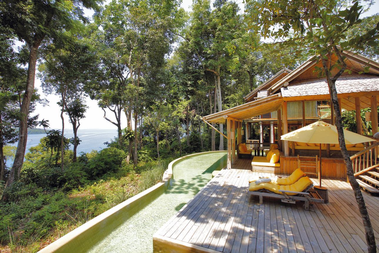 Sunset Ocean View Pool Retreat - 2 slaapkamers