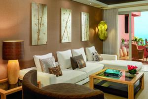 Villa Tagor Suite Tuinzicht