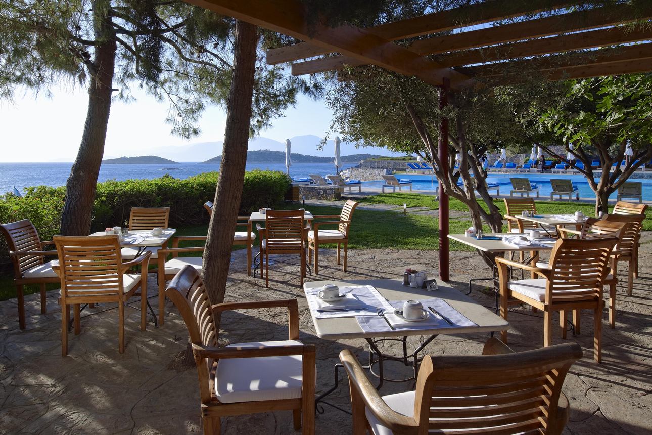 Restaurants/Cafes