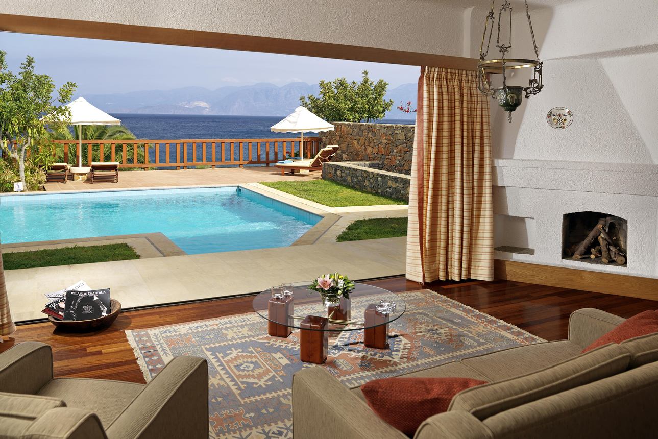 King Minos Royalty Suite