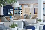 Restaurants/Cafes