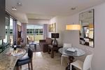 Royal Service Suite
