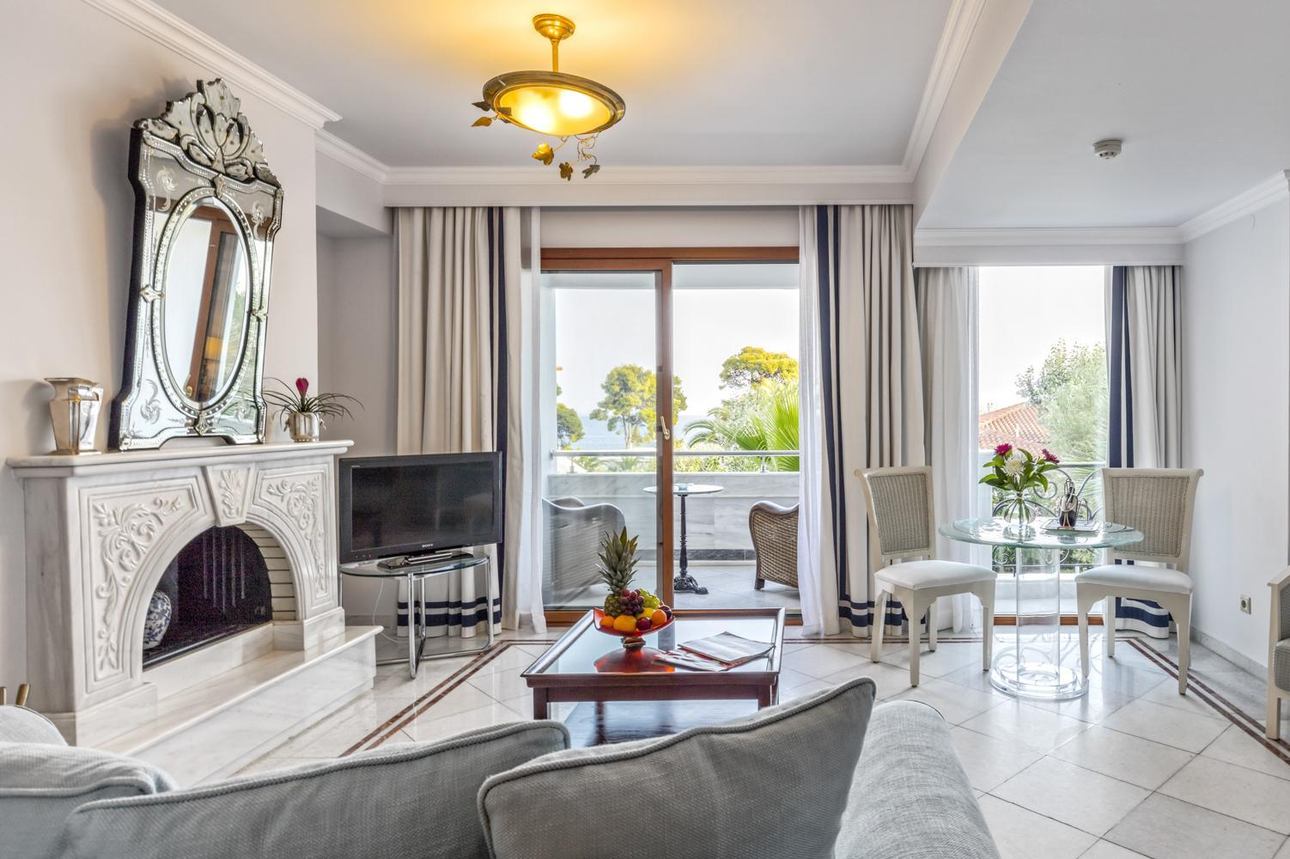 Danai Suite