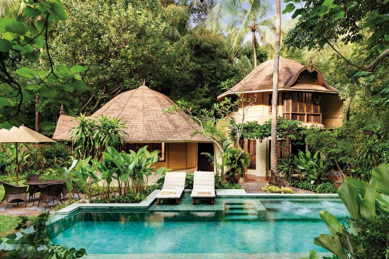Family Pool Pavilion