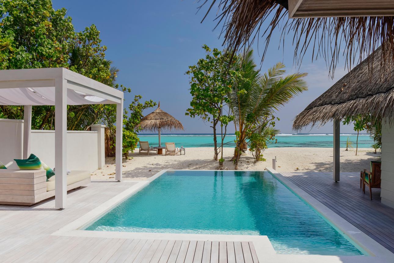 Retreat Beach Pool Villa