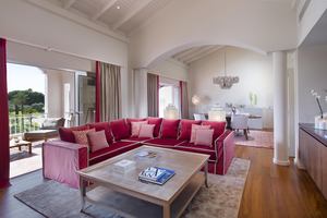 Penthouse Suite