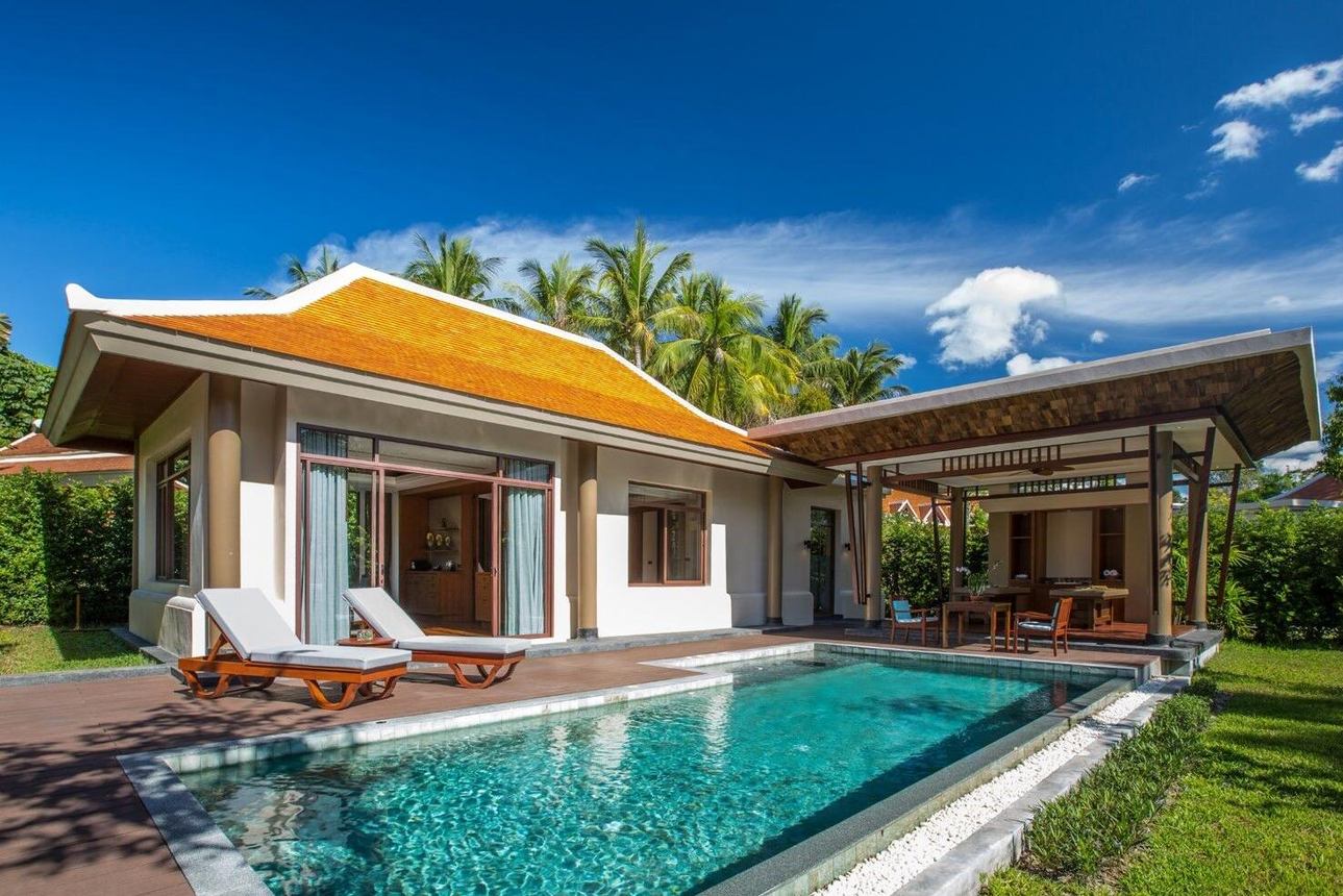 Grand Deluxe Pool Villa