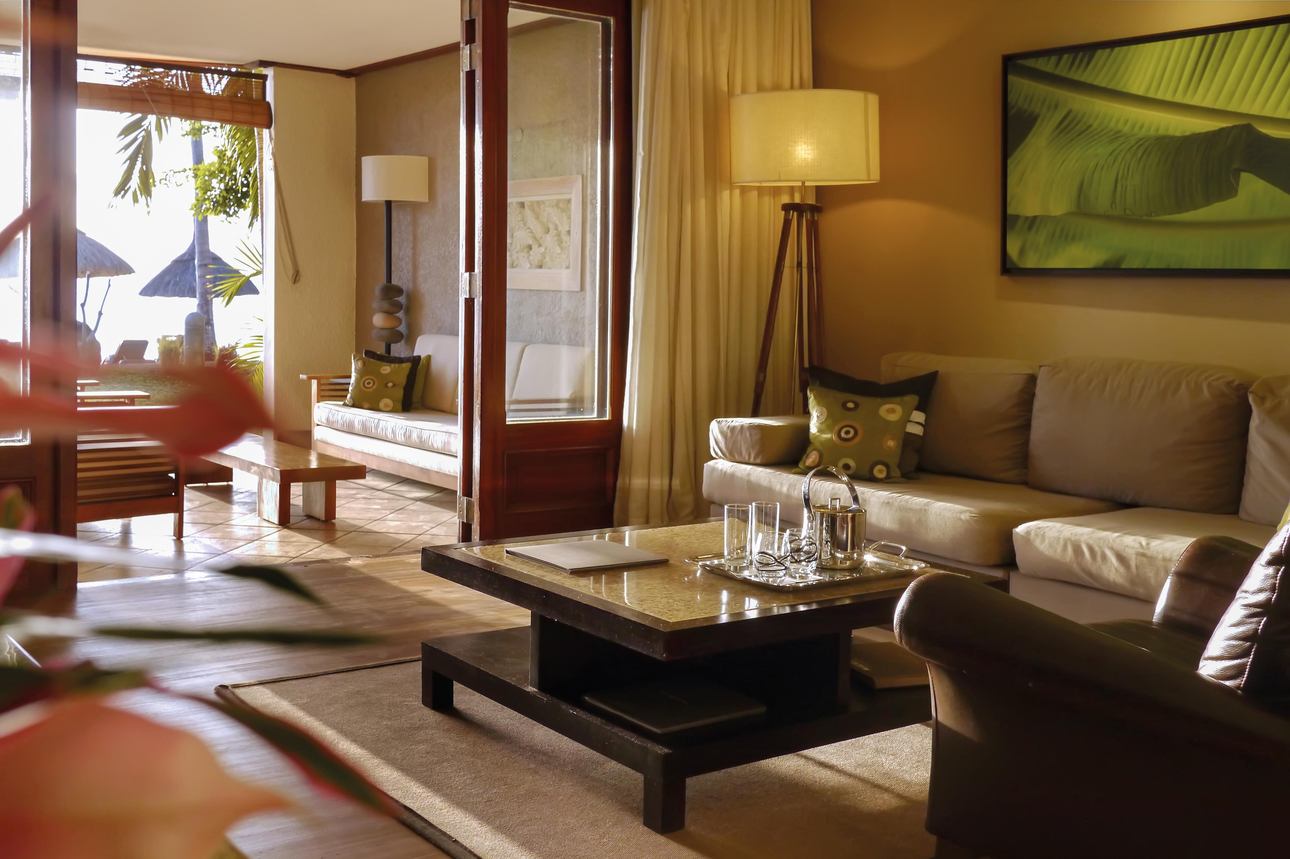 Deluxe Beachfront Family Suite