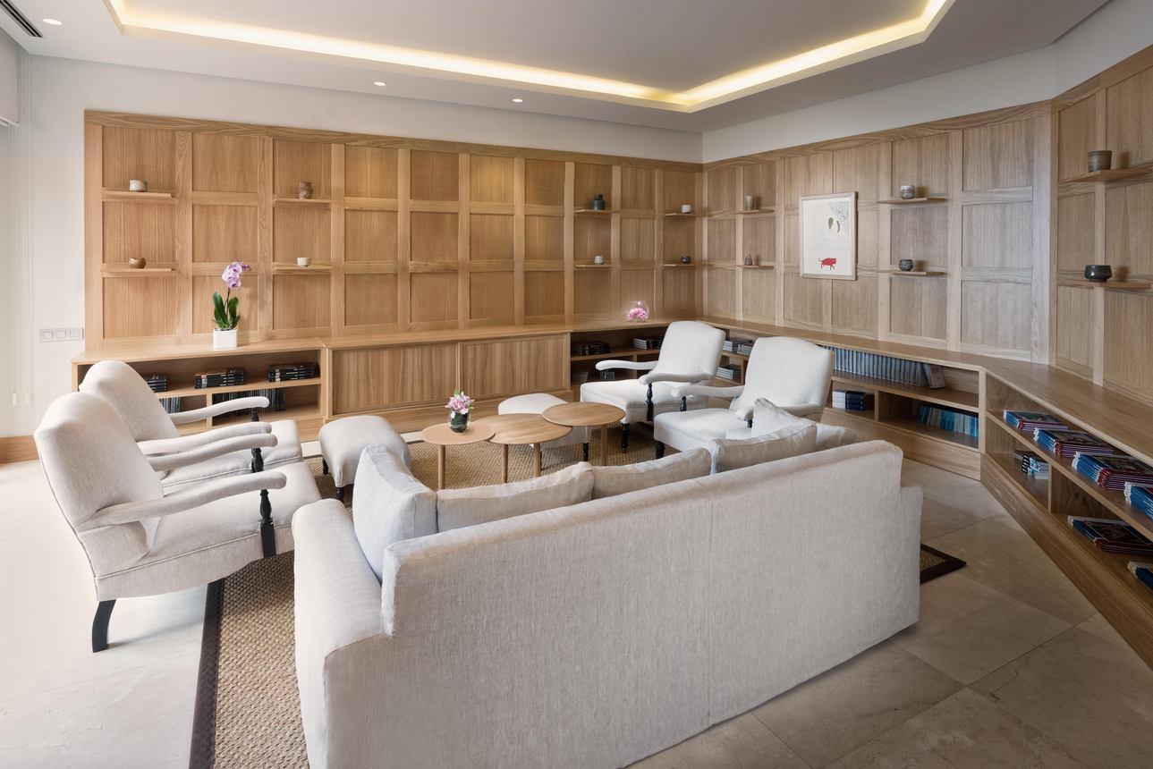 Ritz-Carlton Suite