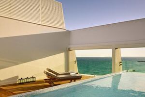 Diamond Suite Zeezicht met plungepool