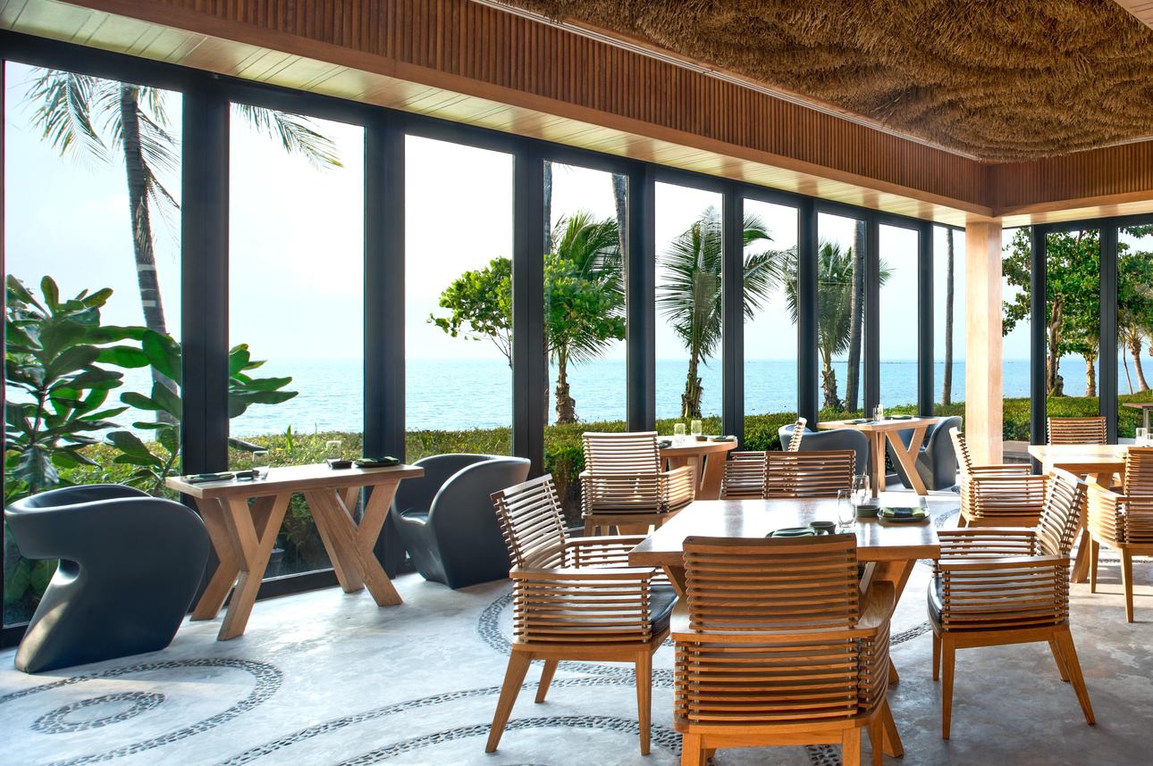 Restaurants/Cafes