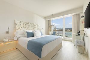 The One Zwembad-/Zeezicht Kamer