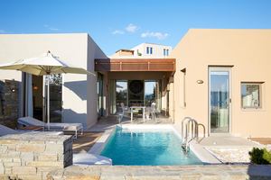 Ocean Pool Villa