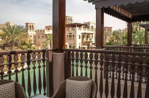 Arabian Lagoon Deluxe Summer House