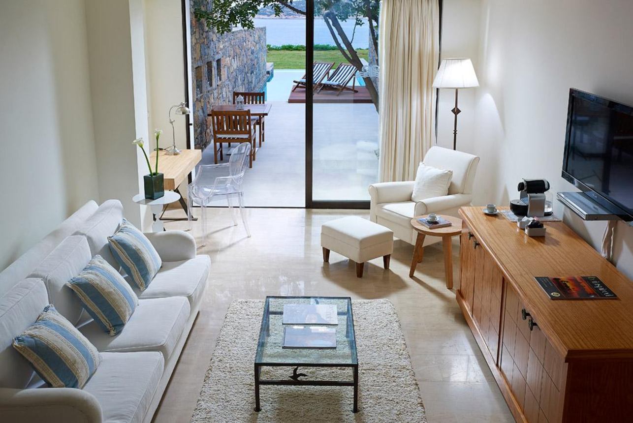 Club Duplex Pool Suite