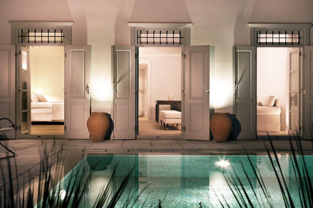 Pool Suite