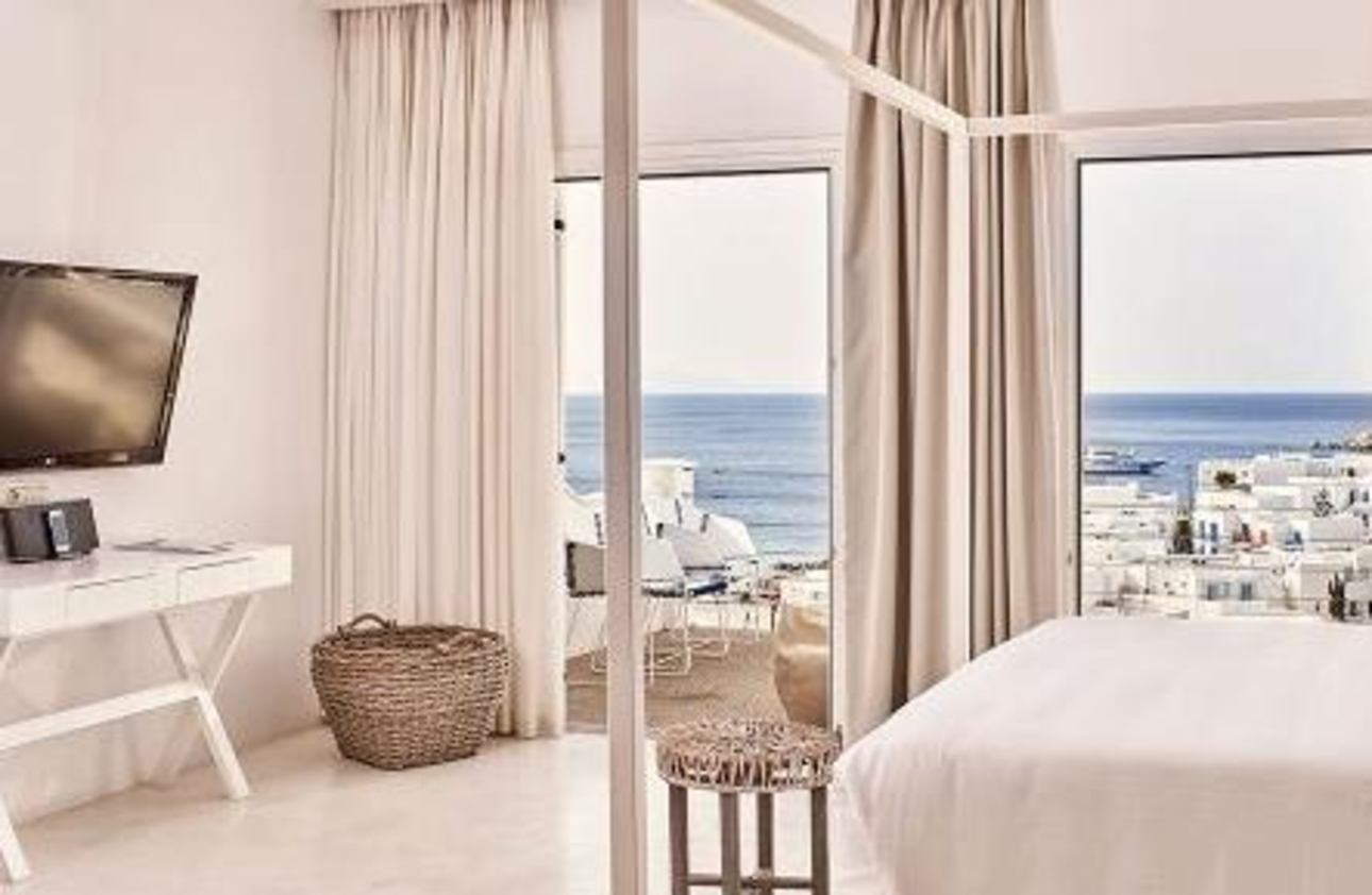 True White Suite met jacuzzi
