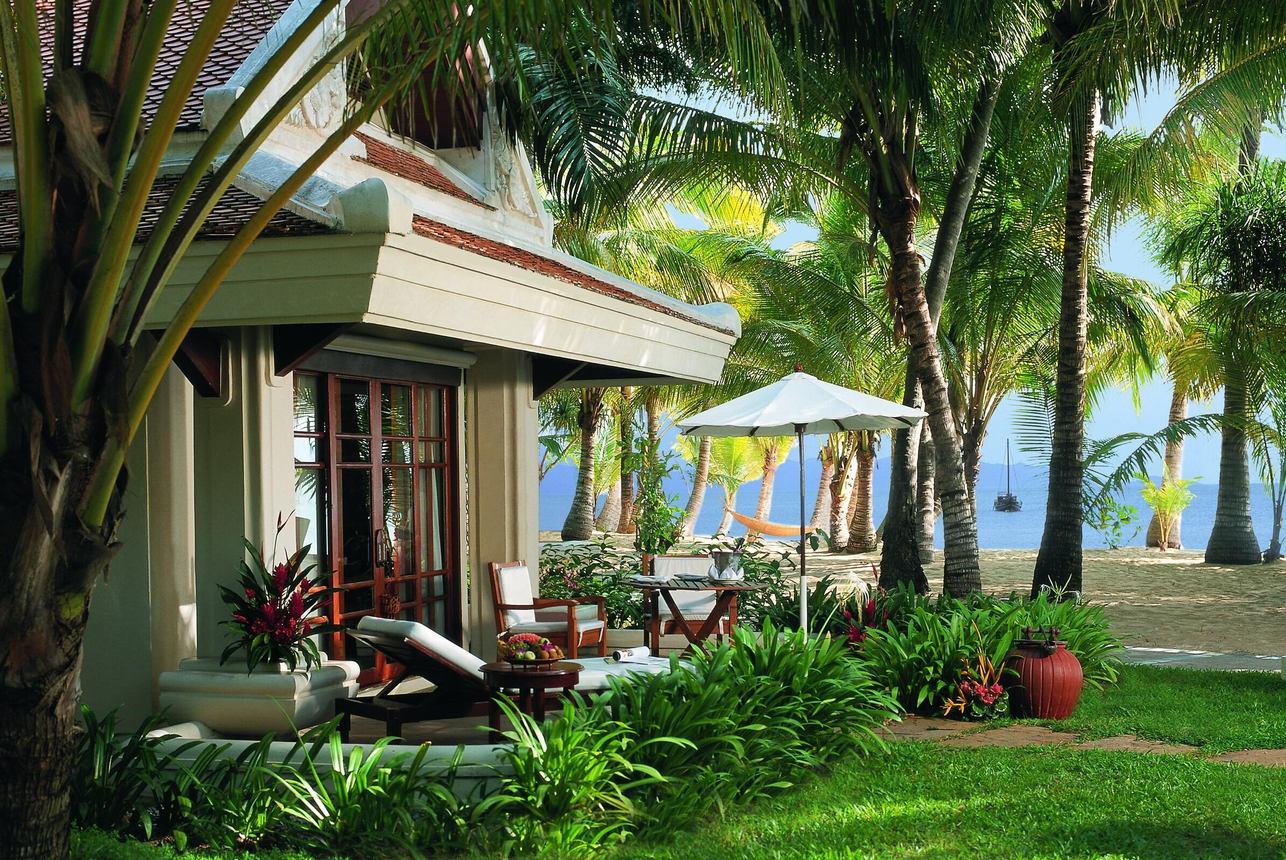 Grand Deluxe Beachfront Villa - 2 slaapkamers