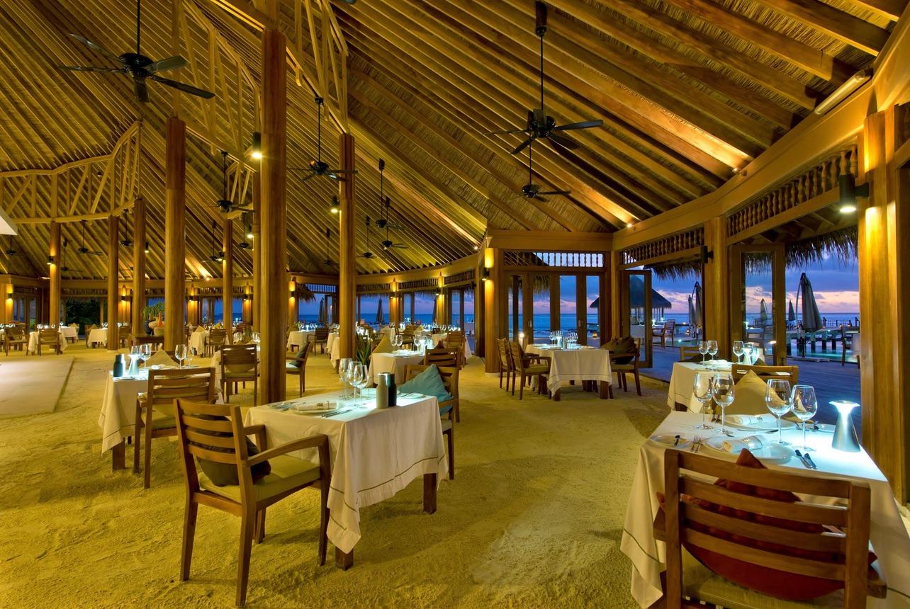 Restaurants/Cafes