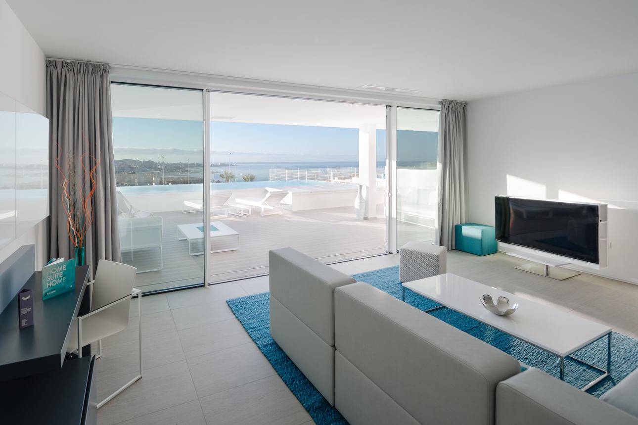 Tweekamer Pool Suite