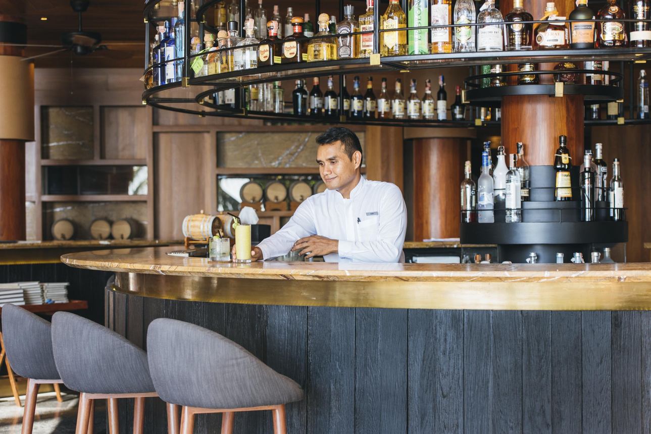 Restaurants/Cafes