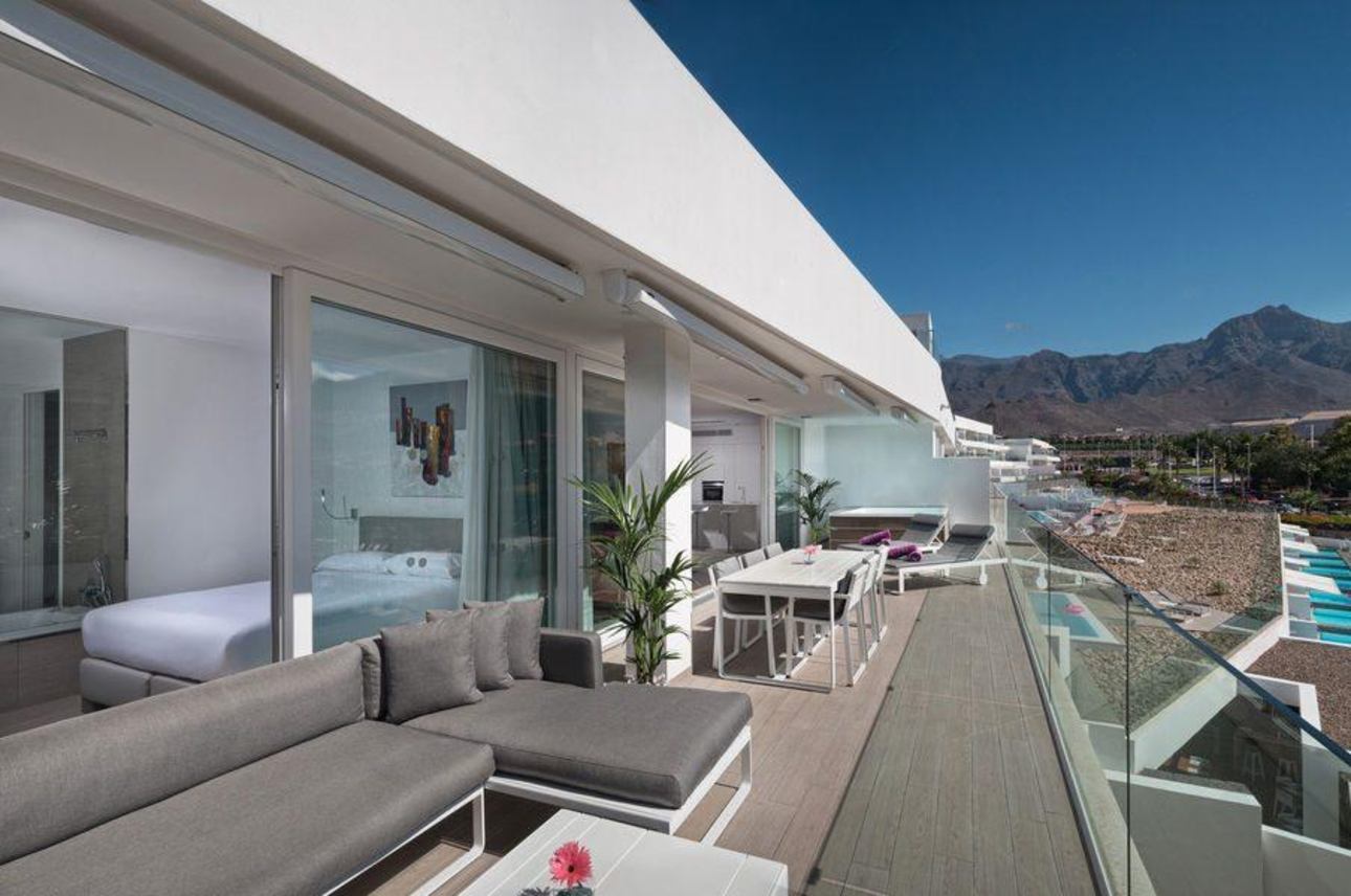 Driekamer Suite Penthouse met Jacuzzi