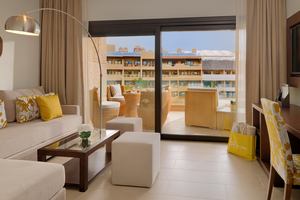 Senior Suite Premium