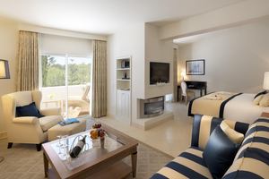 Oasis Family Suite