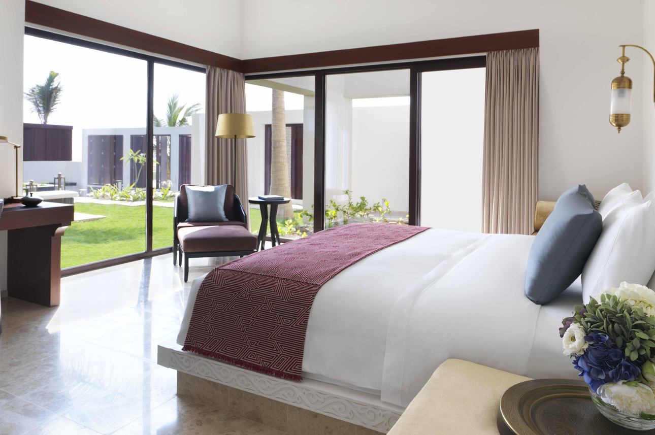 Royal Beach Villa