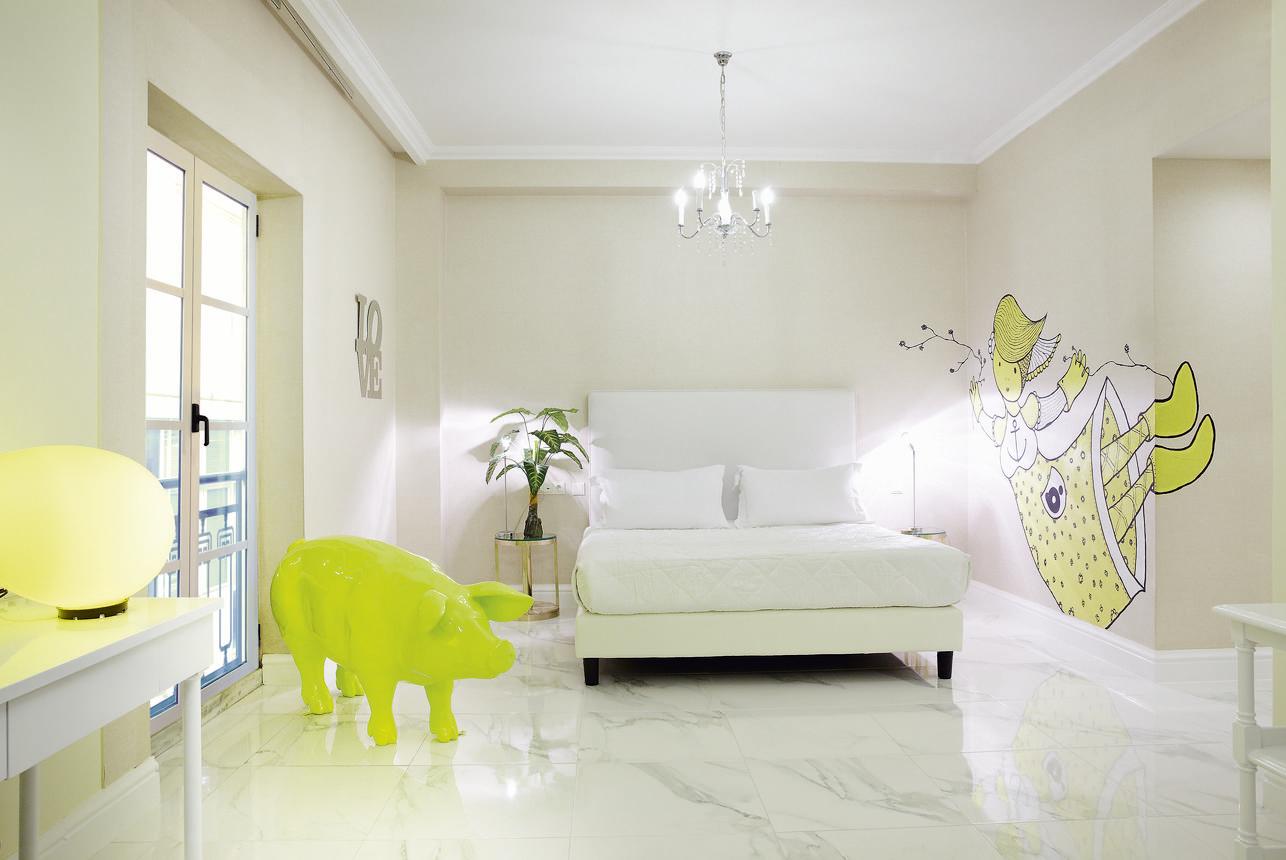Art Chic Suite