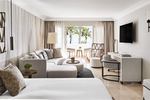 Grand Junior Suite zijdelings Zeezicht