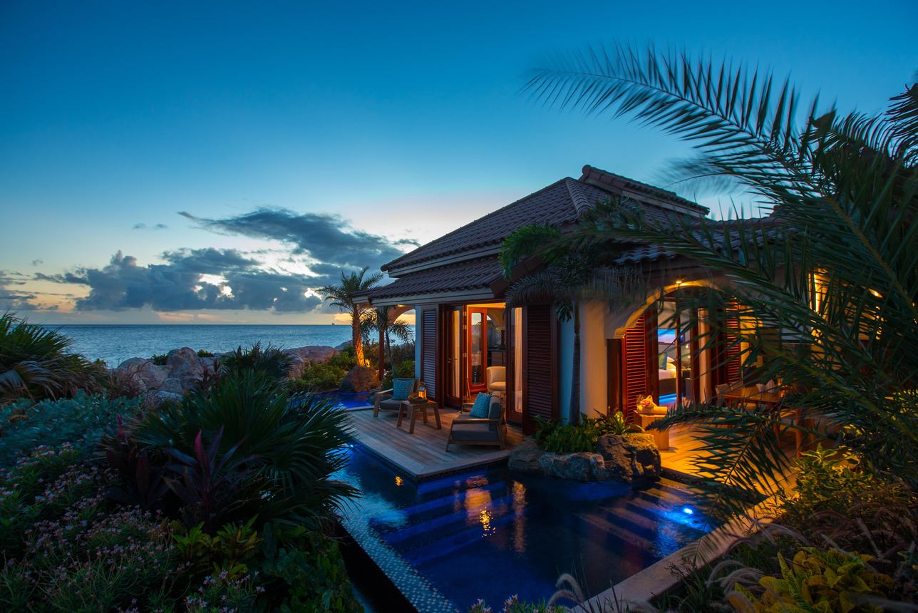 Beach Front Pool Suite