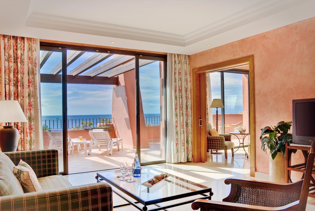 La Caleta Suite