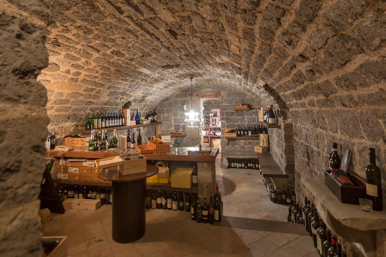 Restaurants/Cafes