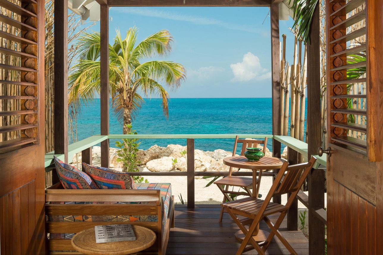 Dune Beach Hut