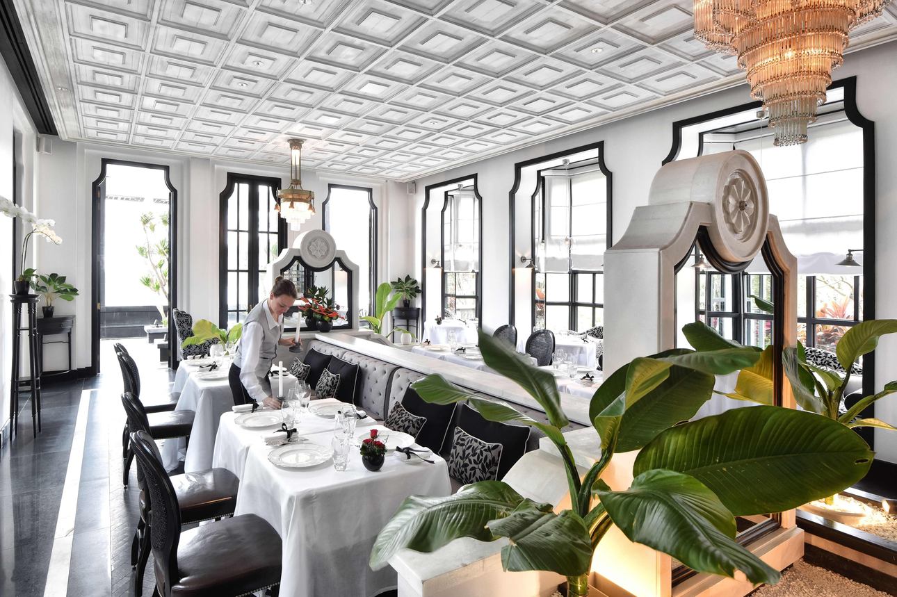 Restaurants/Cafes